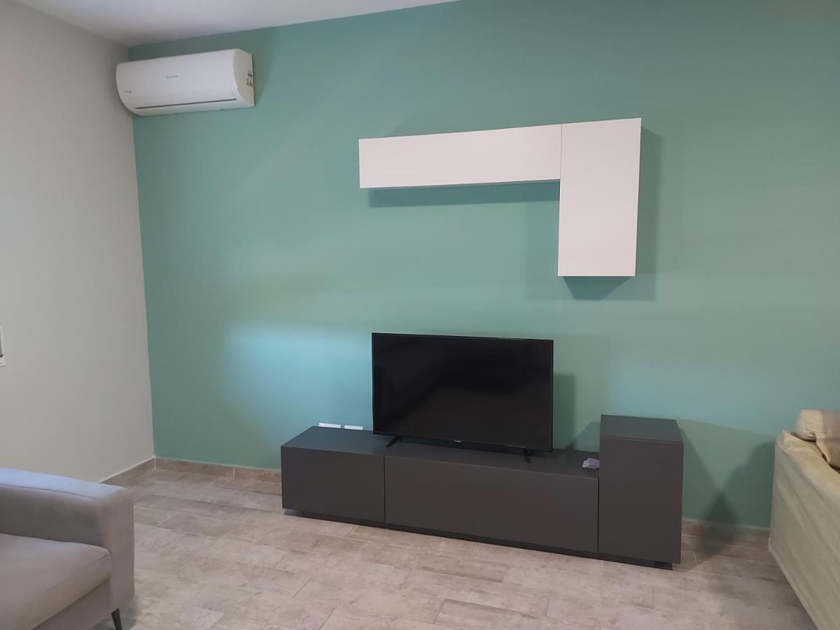 K2 Home - 3Rd Floor Тирана Екстер'єр фото